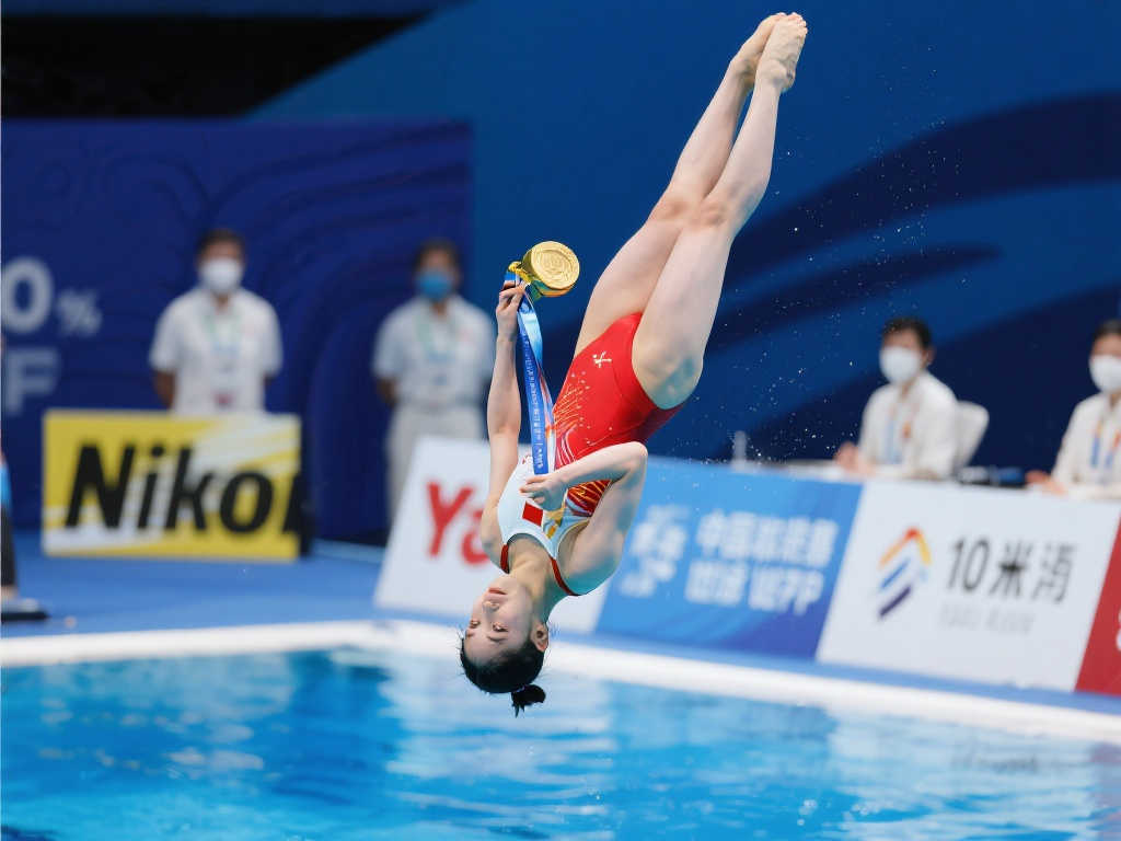 与许多成功